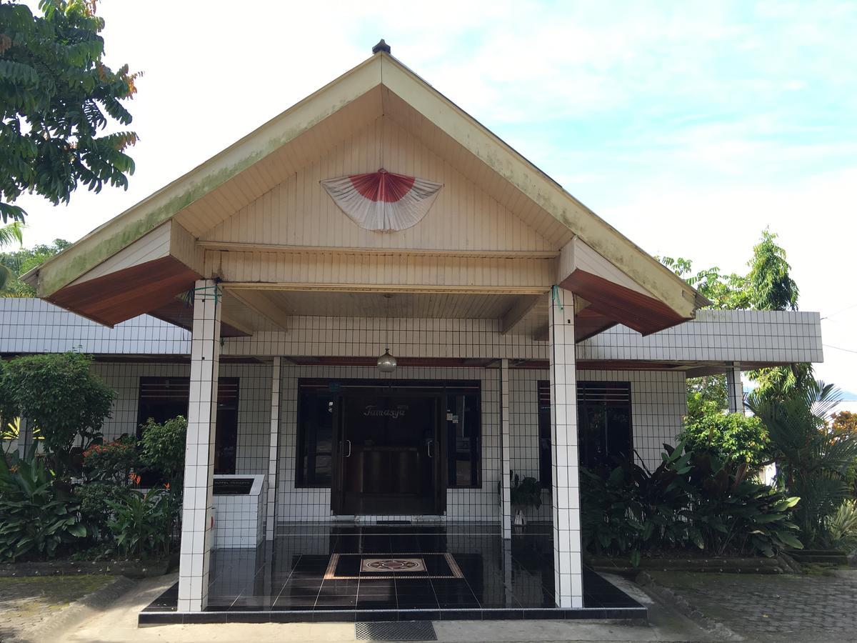 Tamasya Garden Hotel Kotamobagu 외부 사진