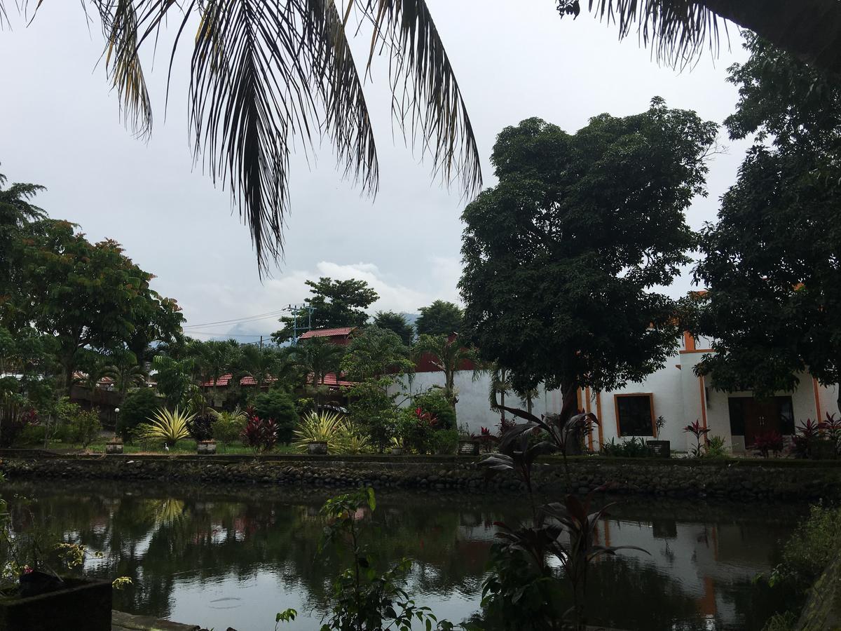 Tamasya Garden Hotel Kotamobagu 외부 사진